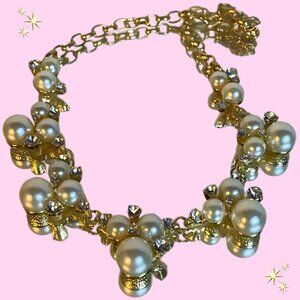 Cluster Pearl Rhinestone Gold Tone Beautiful Necklace